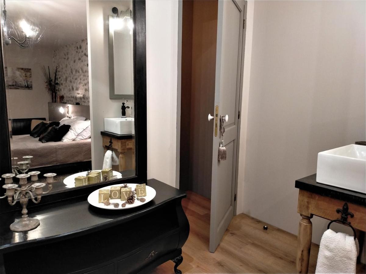 Les Terres D'Aramis: Maison D'Hotes A Aramits מראה חיצוני תמונה
