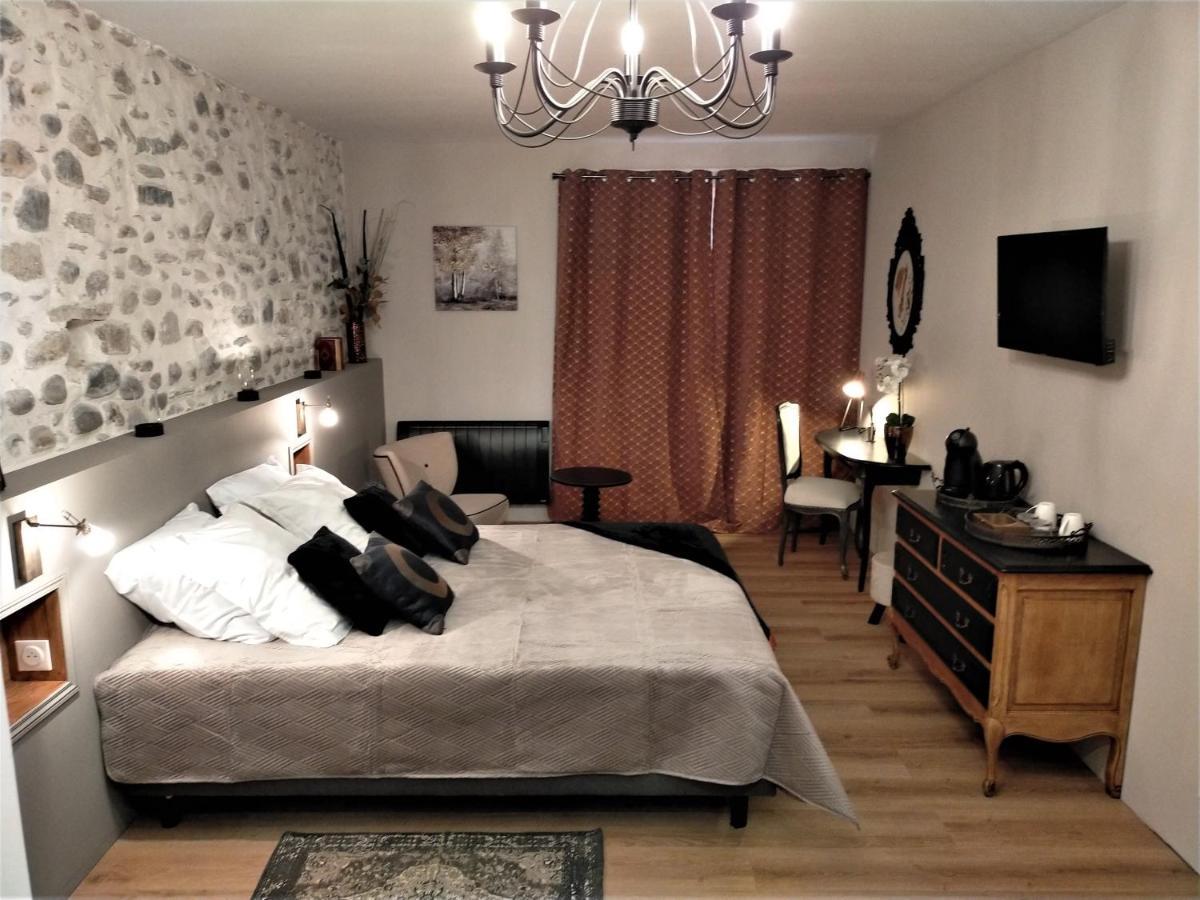 Les Terres D'Aramis: Maison D'Hotes A Aramits מראה חיצוני תמונה